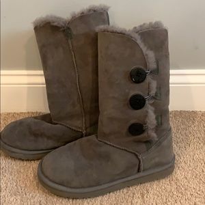 Gray women’s Ugg boots